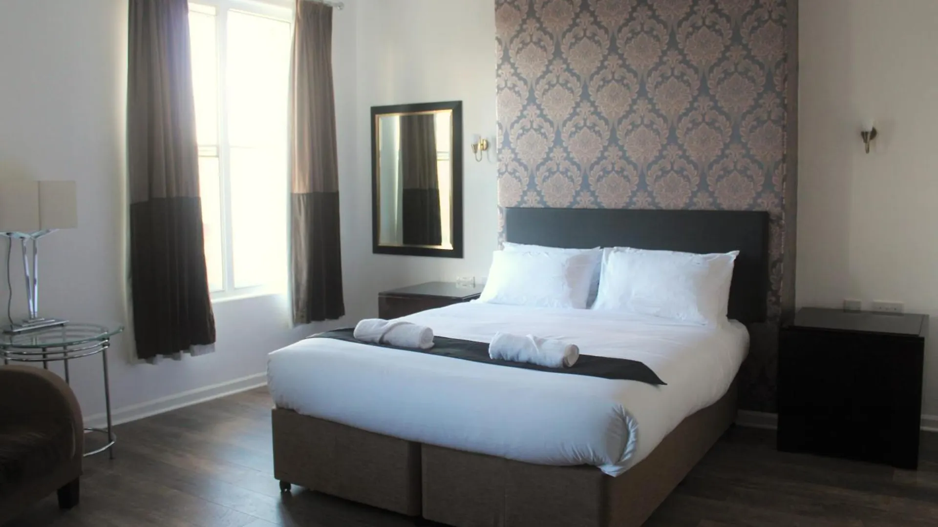 Park Hotel & Apartments Kingston upon Hull 4*,  Großbritannien